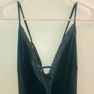 Med suede Green body suit